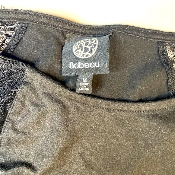 Gray sweater with lace shoulders. - Picture 2 of 3